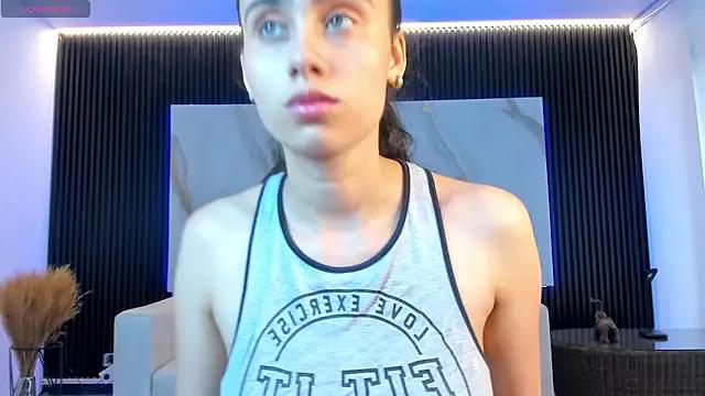 sofiapalacioss from StripChat is Freechat