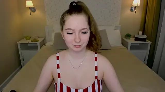 soft_as_a_flower from StripChat is Freechat