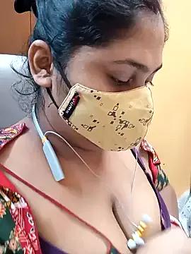 Sophiaboudi from StripChat is Freechat