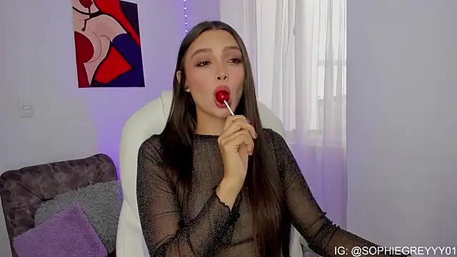 Customizable and immersive: Energize your taste buds and checkout our delicious choice of amateur cams liveshows with excited livestreamers getting their sweet physiques pounded with their beloved vibrating toys.