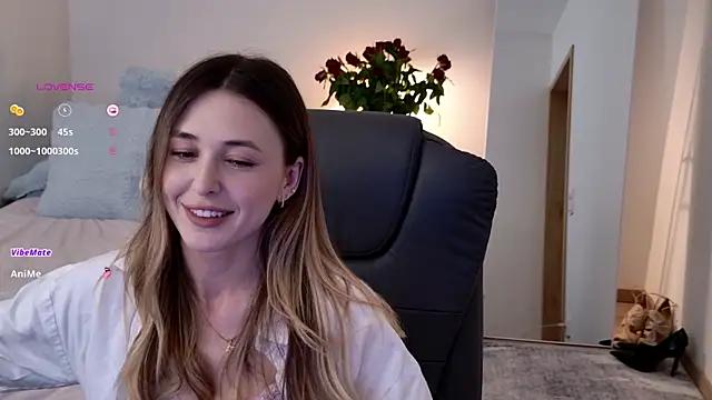 Customizable and immersive: Energize your taste buds and checkout our delicious choice of amateur cams liveshows with excited livestreamers getting their sweet physiques pounded with their beloved vibrating toys.