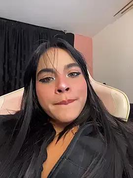 Photos of Sophie_wyld from StripChat is Freechat