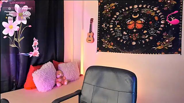 Customizable and immersive: Energize your taste buds and checkout our delicious choice of amateur cams liveshows with excited livestreamers getting their sweet physiques pounded with their beloved vibrating toys.