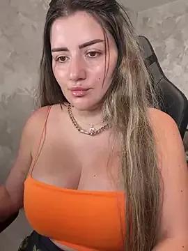 Customizable and immersive: Energize your taste buds and checkout our delicious choice of amateur cams liveshows with excited livestreamers getting their sweet physiques pounded with their beloved vibrating toys.