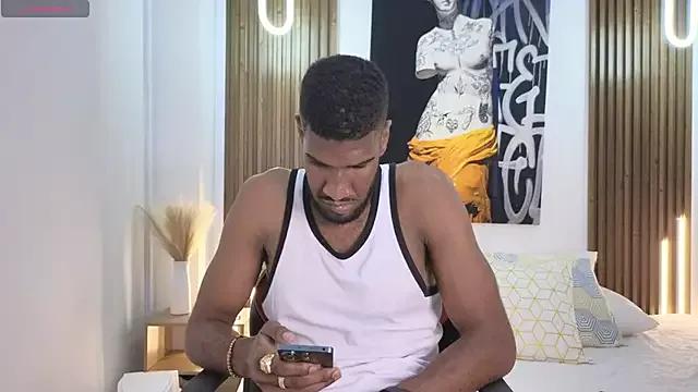 Photos of Souljaboy_Dy from StripChat is Freechat