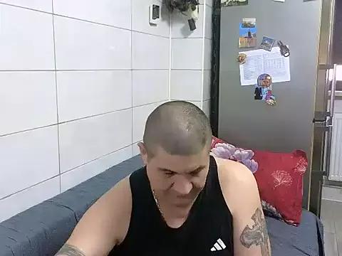 SpartacusDaddy48 from StripChat is Freechat