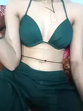 Spicy_Stella from StripChat is Freechat