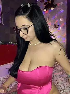 Customizable and immersive: Energize your taste buds and checkout our delicious choice of amateur cams liveshows with excited livestreamers getting their sweet physiques pounded with their beloved vibrating toys.