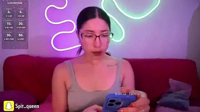 Customizable and immersive: Energize your taste buds and checkout our delicious choice of amateur cams liveshows with excited livestreamers getting their sweet physiques pounded with their beloved vibrating toys.