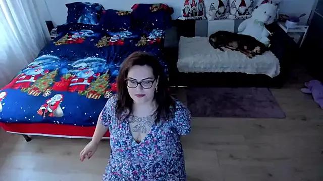 Customizable and immersive: Energize your taste buds and checkout our delicious choice of amateur cams liveshows with excited livestreamers getting their sweet physiques pounded with their beloved vibrating toys.