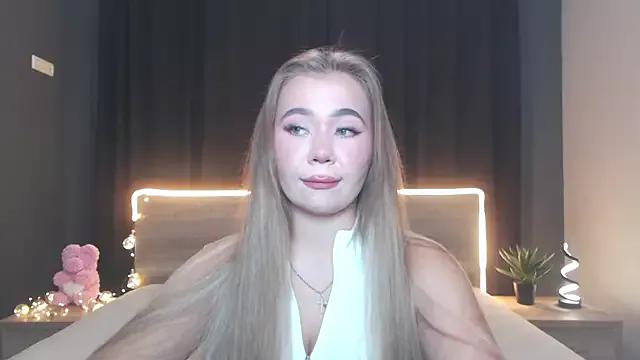 StacyYellig from StripChat is Freechat