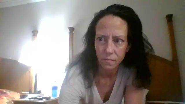 StarCrescent from StripChat is Freechat