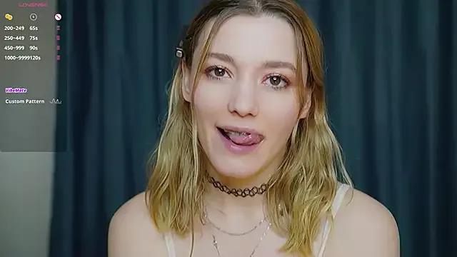 Customizable and immersive: Energize your taste buds and checkout our delicious choice of amateur cams liveshows with excited livestreamers getting their sweet physiques pounded with their beloved vibrating toys.