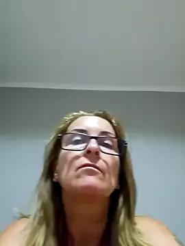 Steffi45 from StripChat is Freechat