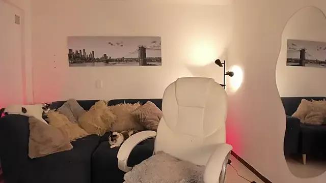 Customizable and immersive: Energize your taste buds and checkout our delicious choice of amateur cams liveshows with excited livestreamers getting their sweet physiques pounded with their beloved vibrating toys.