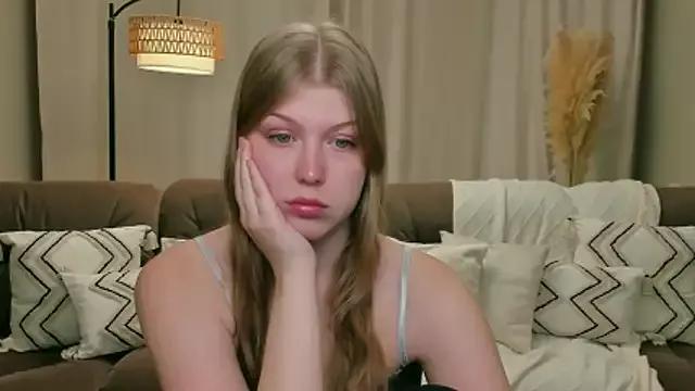 Stella_Light from StripChat is Freechat
