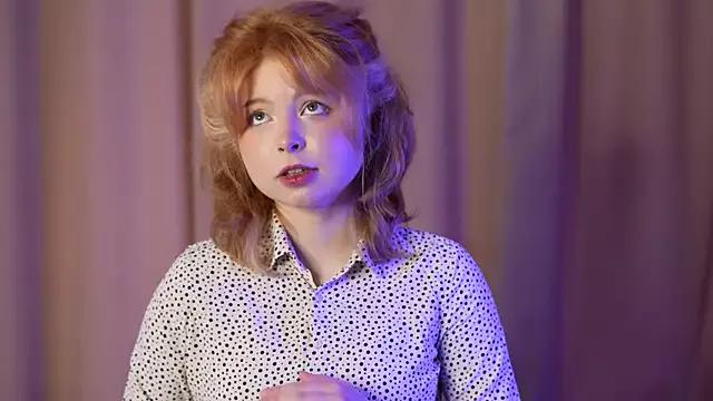 Stella_Vanila from StripChat is Freechat