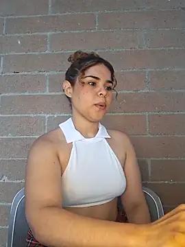 stellaallen24 from StripChat is Freechat