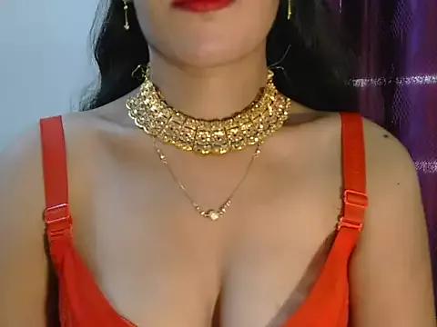 strip_ranii from StripChat is Freechat