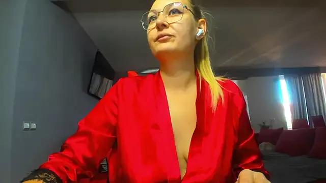 Customizable and immersive: Energize your taste buds and checkout our delicious choice of amateur cams liveshows with excited livestreamers getting their sweet physiques pounded with their beloved vibrating toys.