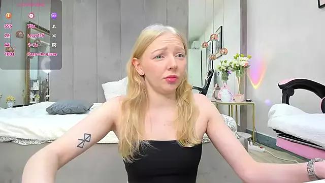 Customizable and immersive: Energize your taste buds and checkout our delicious choice of amateur cams liveshows with excited livestreamers getting their sweet physiques pounded with their beloved vibrating toys.