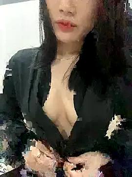 Sunny_babyy from StripChat is Freechat