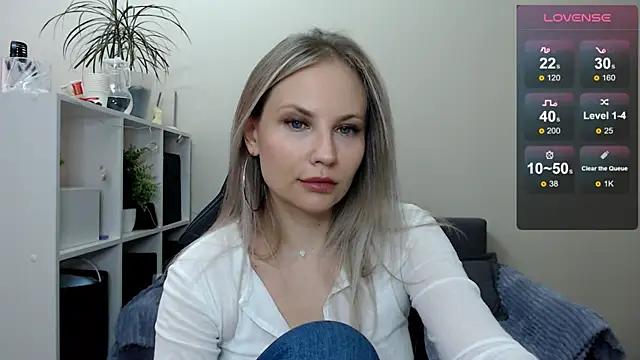 Customizable and immersive: Energize your taste buds and checkout our delicious choice of amateur cams liveshows with excited livestreamers getting their sweet physiques pounded with their beloved vibrating toys.