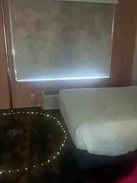 sunnyymonnay from StripChat is Freechat