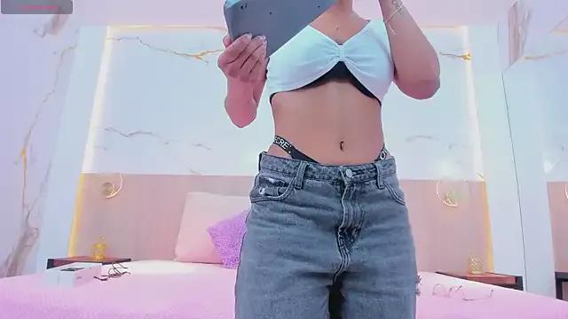 Customizable and immersive: Energize your taste buds and checkout our delicious choice of amateur cams liveshows with excited livestreamers getting their sweet physiques pounded with their beloved vibrating toys.