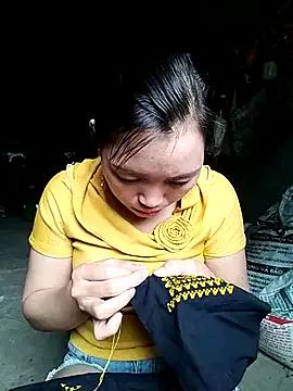 susu-00 from StripChat is Freechat