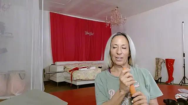 Customizable and immersive: Energize your taste buds and checkout our delicious choice of amateur cams liveshows with excited livestreamers getting their sweet physiques pounded with their beloved vibrating toys.