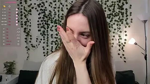 Customizable and immersive: Energize your taste buds and checkout our delicious choice of amateur cams liveshows with excited livestreamers getting their sweet physiques pounded with their beloved vibrating toys.