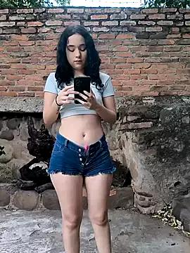 Customizable and immersive: Energize your taste buds and checkout our delicious choice of amateur cams liveshows with excited livestreamers getting their sweet physiques pounded with their beloved vibrating toys.