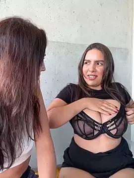 Customizable and immersive: Energize your taste buds and checkout our delicious choice of amateur cams liveshows with excited livestreamers getting their sweet physiques pounded with their beloved vibrating toys.
