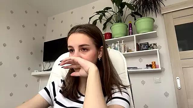 Customizable and immersive: Energize your taste buds and checkout our delicious choice of amateur cams liveshows with excited livestreamers getting their sweet physiques pounded with their beloved vibrating toys.