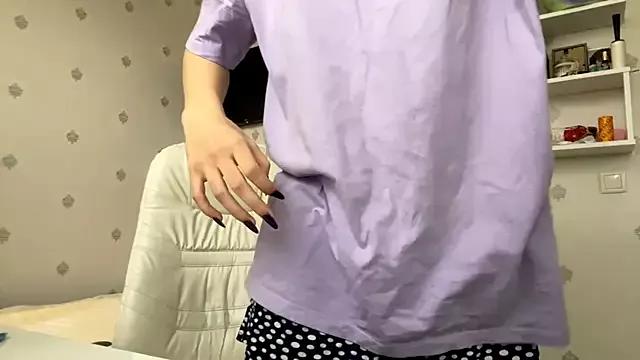 Customizable and immersive: Energize your taste buds and checkout our delicious choice of amateur cams liveshows with excited livestreamers getting their sweet physiques pounded with their beloved vibrating toys.