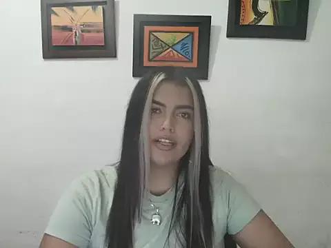 Customizable and immersive: Energize your taste buds and checkout our delicious choice of amateur cams liveshows with excited livestreamers getting their sweet physiques pounded with their beloved vibrating toys.