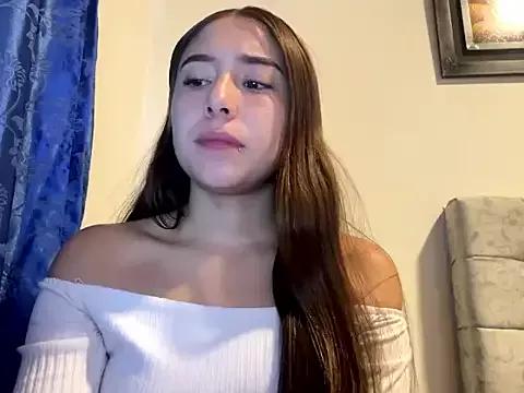 SweetMaddiee_ from StripChat is Freechat