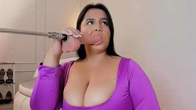 sweett_katty_ from StripChat is Freechat