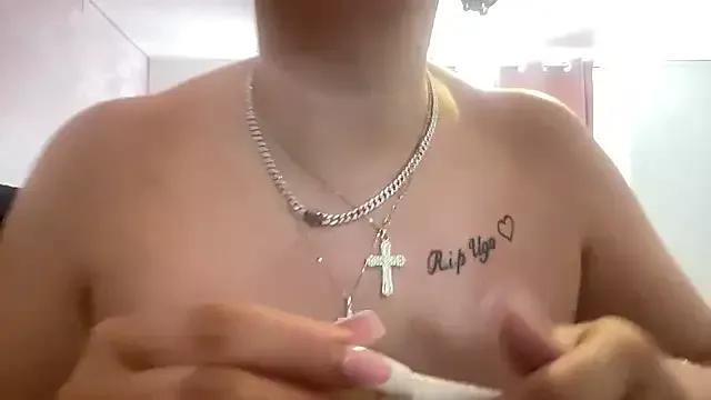 SweetThickDoll from StripChat is Freechat