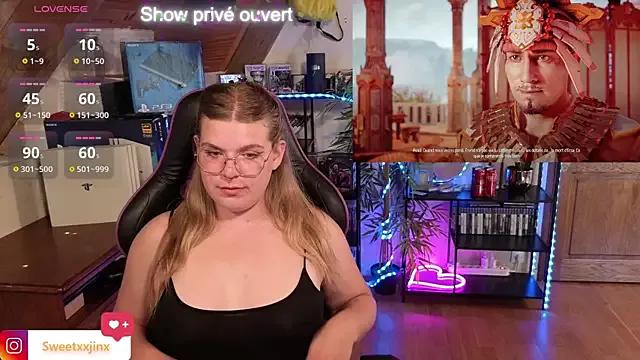 Customizable and immersive: Energize your taste buds and checkout our delicious choice of amateur cams liveshows with excited livestreamers getting their sweet physiques pounded with their beloved vibrating toys.