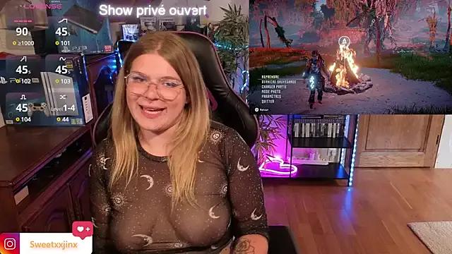 Customizable and immersive: Energize your taste buds and checkout our delicious choice of amateur cams liveshows with excited livestreamers getting their sweet physiques pounded with their beloved vibrating toys.