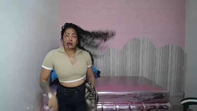 Customizable and immersive: Energize your taste buds and checkout our delicious choice of amateur cams liveshows with excited livestreamers getting their sweet physiques pounded with their beloved vibrating toys.