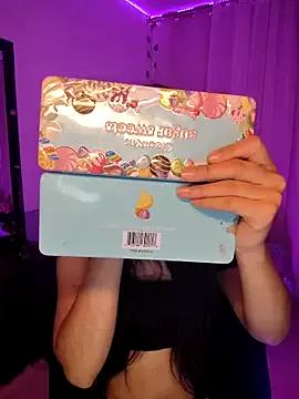 Customizable and immersive: Energize your taste buds and checkout our delicious choice of amateur cams liveshows with excited livestreamers getting their sweet physiques pounded with their beloved vibrating toys.