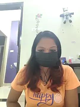 Tamil_Ishu from StripChat is Freechat