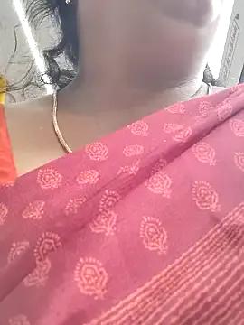 Tamilreethu from StripChat is Freechat