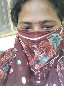 Tamilreethu from StripChat is Freechat