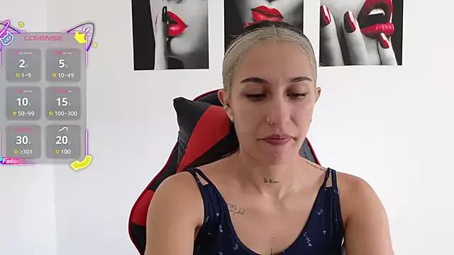 Customizable and immersive: Energize your taste buds and checkout our delicious choice of amateur cams liveshows with excited livestreamers getting their sweet physiques pounded with their beloved vibrating toys.