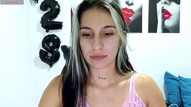 Customizable and immersive: Energize your taste buds and checkout our delicious choice of amateur cams liveshows with excited livestreamers getting their sweet physiques pounded with their beloved vibrating toys.
