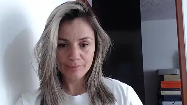 tammyandradee from StripChat is Freechat
